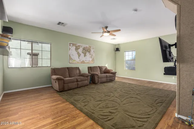 $728,586 | 1310 East Parkview Drive, Gilbert, AZ 85295