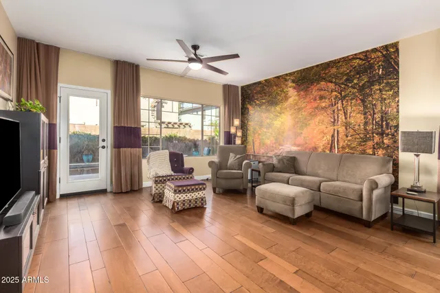 $728,586 | 1310 East Parkview Drive, Gilbert, AZ 85295