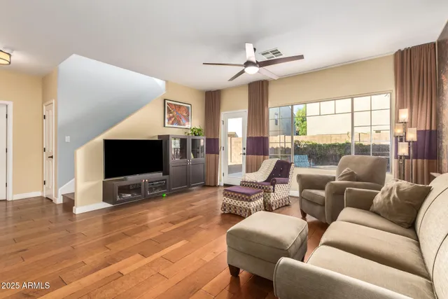 $728,586 | 1310 East Parkview Drive, Gilbert, AZ 85295