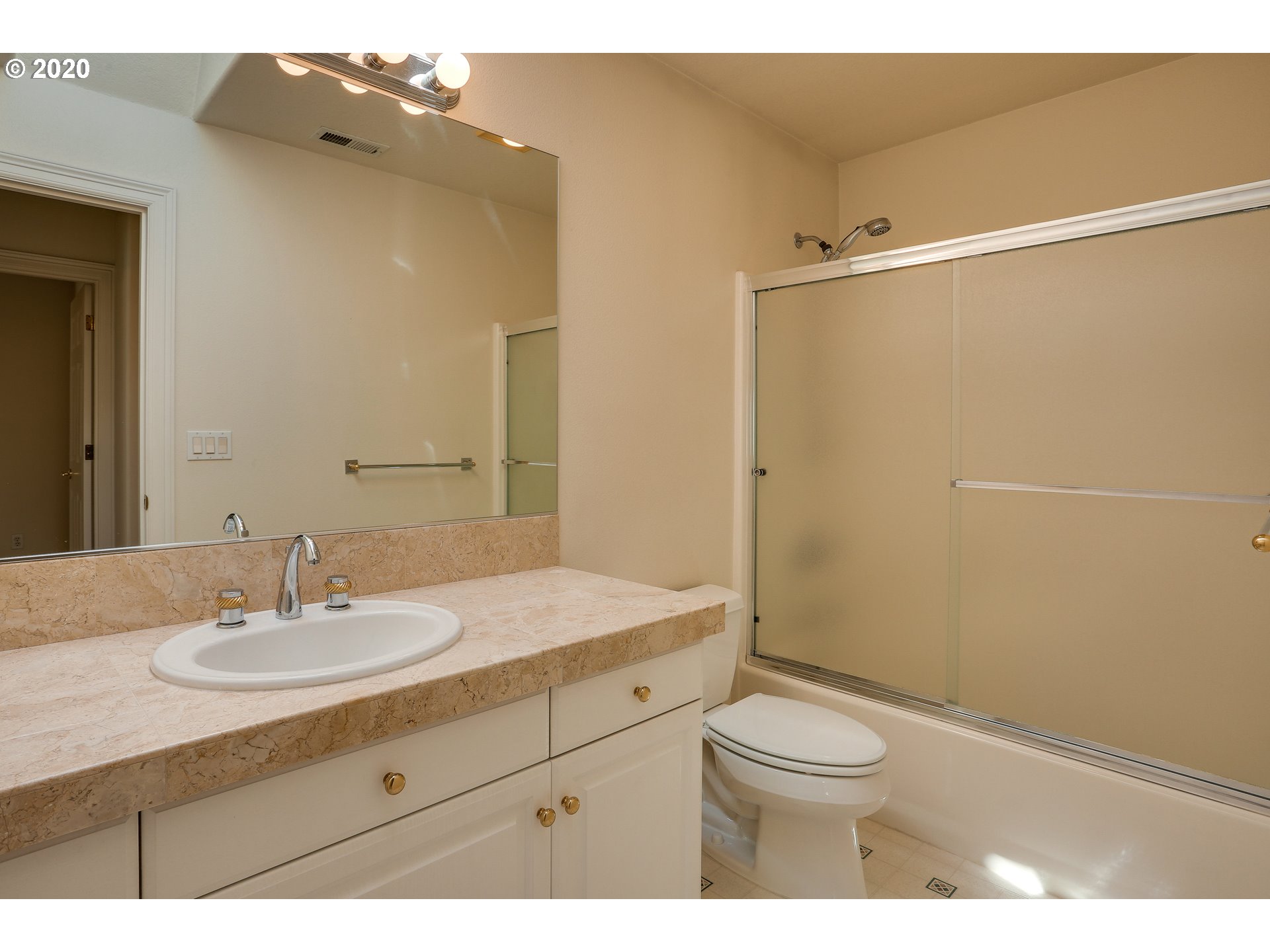 4299 Southeast Augusta Loop Gresham, OR 97080 - Photo 19 of 23 Gallery Image 19