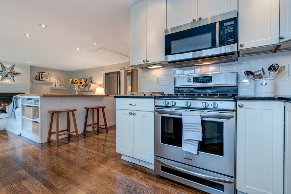 20 Kennedy Road Kingston, MA 02364 - Photo 4 of 25 Gallery Image 4