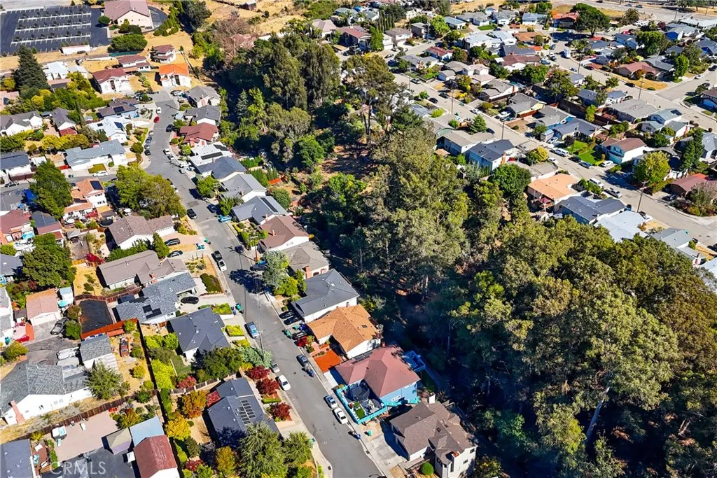 1 Nina Hayward, CA 94541 - Photo 5 of 13 a city view