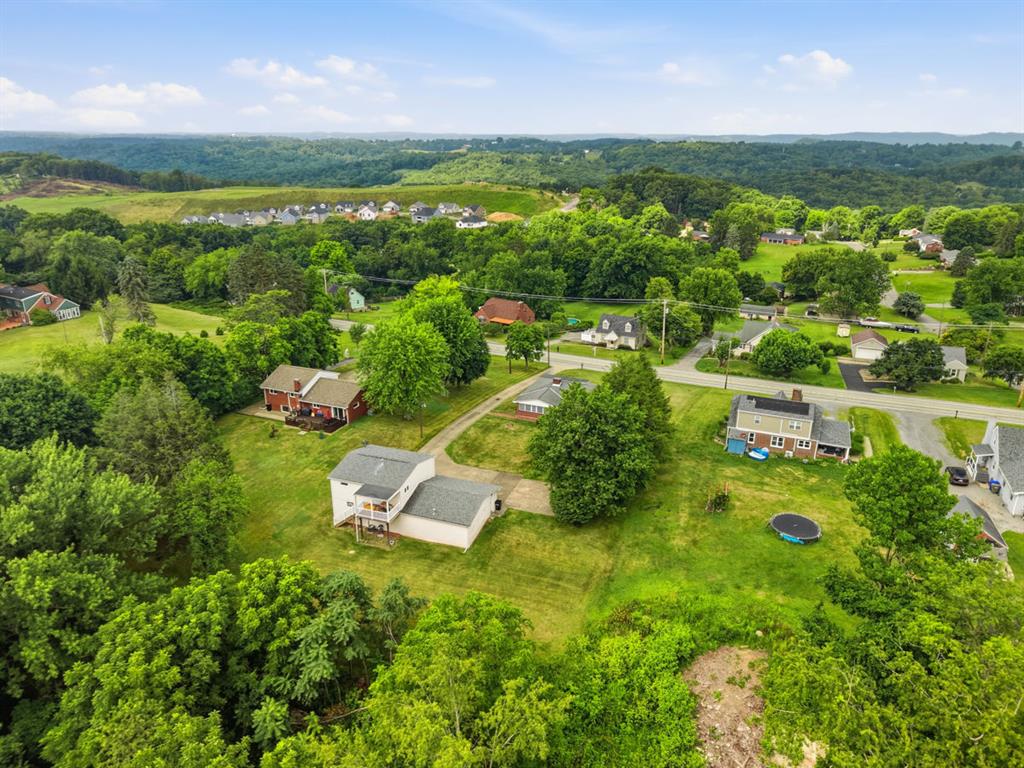 2913 Conway Wallrose Road Baden, PA 15005 - Photo 46 of 46