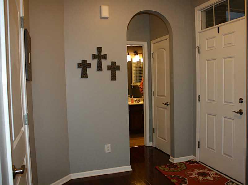 12214 Wolverton Way Fishers, IN 46037 - Photo 2 of 24 Gallery Image 2