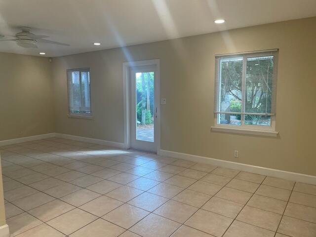 525 Northeast 37th Street Boca Raton, FL 33431 - Photo 8 of 29 IMG_1479