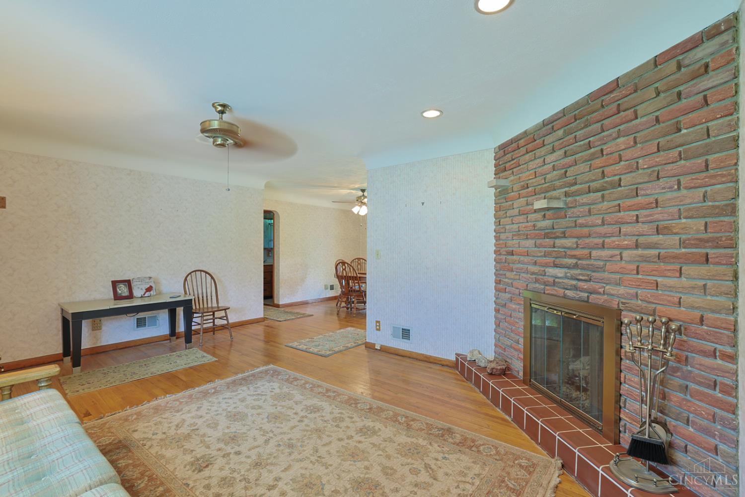 4498 Day Road Cincinnati, OH 45252 - Photo 7 of 34 Gallery Image 7