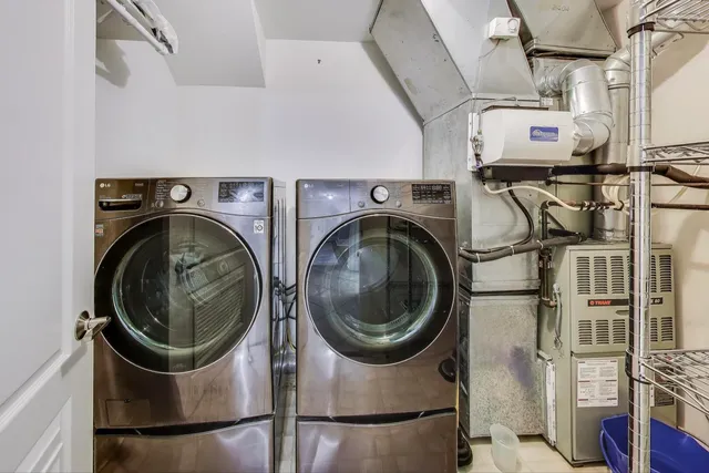 $3,900 | 330 South Michigan Avenue, Unit 2006, Chicago, IL 60604