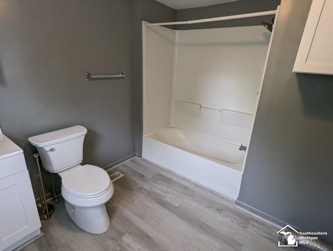 3657 Vivian Road Monroe, MI 48162 - Photo 16 of 24