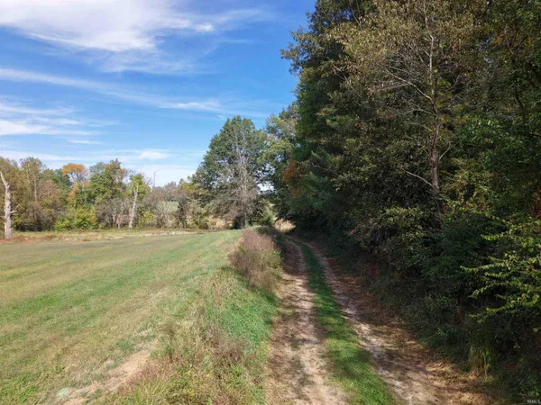 $917,700 | 96.6-ac 96.6-ac Reinhart, Loogootee, IN 47553