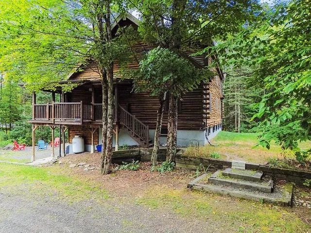 $499,999 | 385 Johnson Flat Road, Pittsfield, ME 04927