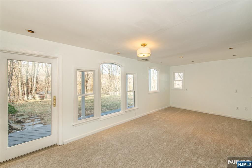 6 Berton Road Boonton, NJ 07005 - Photo 25 of 32