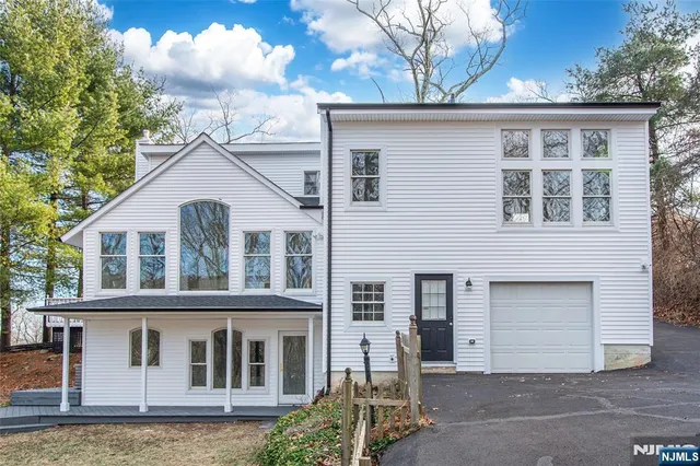 $797,000 | 6 Berton Road, Boonton, NJ 07005