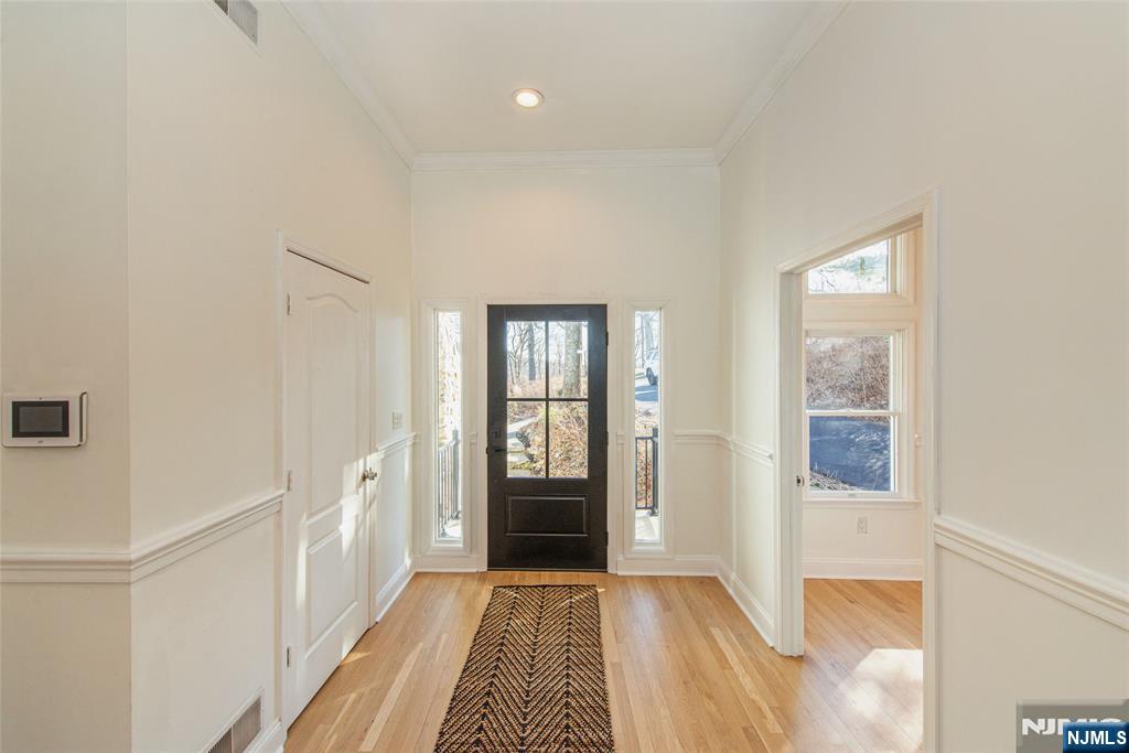 6 Berton Road Boonton, NJ 07005 - Photo 6 of 32