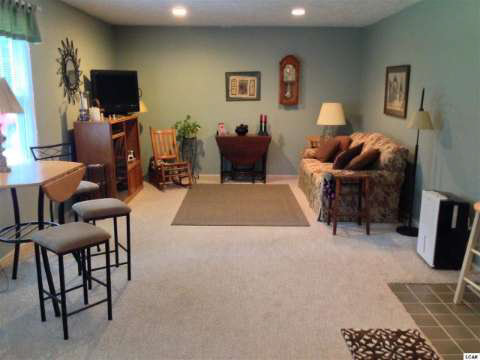 9505 Bramble Road Tecumseh, MI 49286 - Photo 17 of 22 31211917-16.JPG
