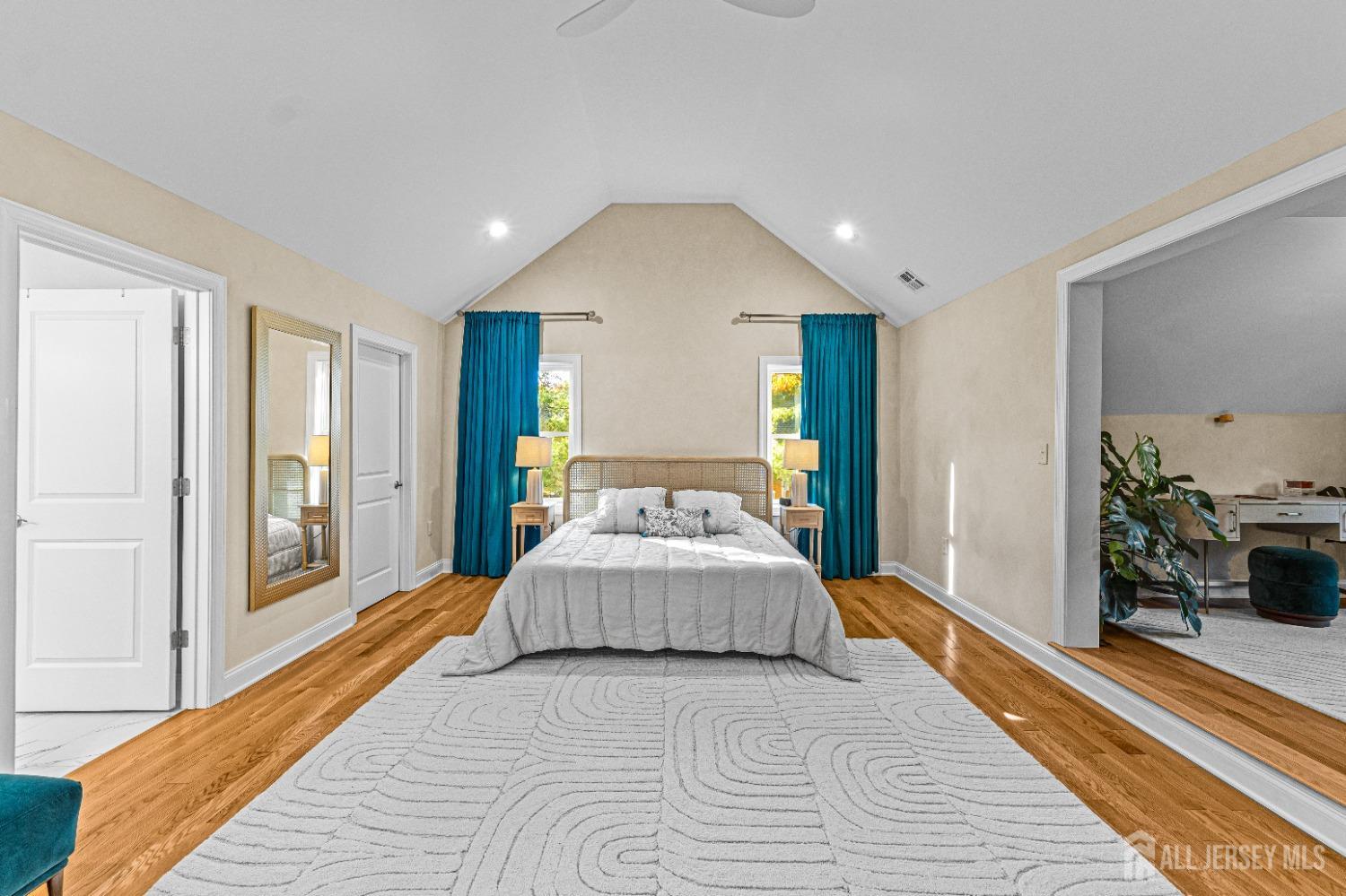 522 South Riverside Drive Neptune, NJ 07753 - Photo 33 of 68 Gallery Image 33