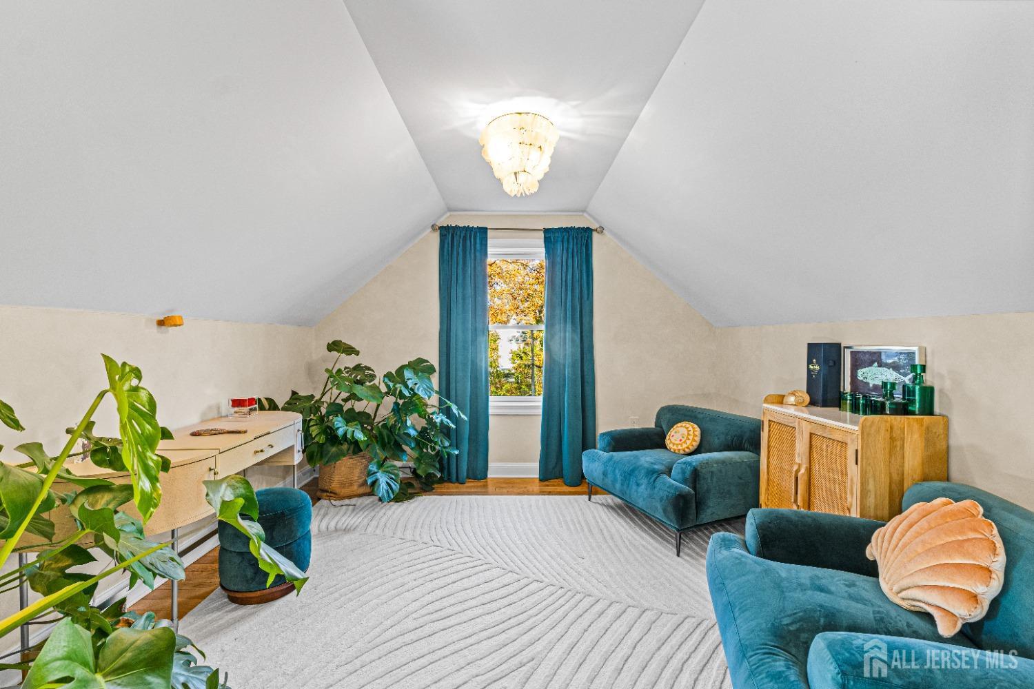 522 South Riverside Drive Neptune, NJ 07753 - Photo 37 of 68 Gallery Image 37