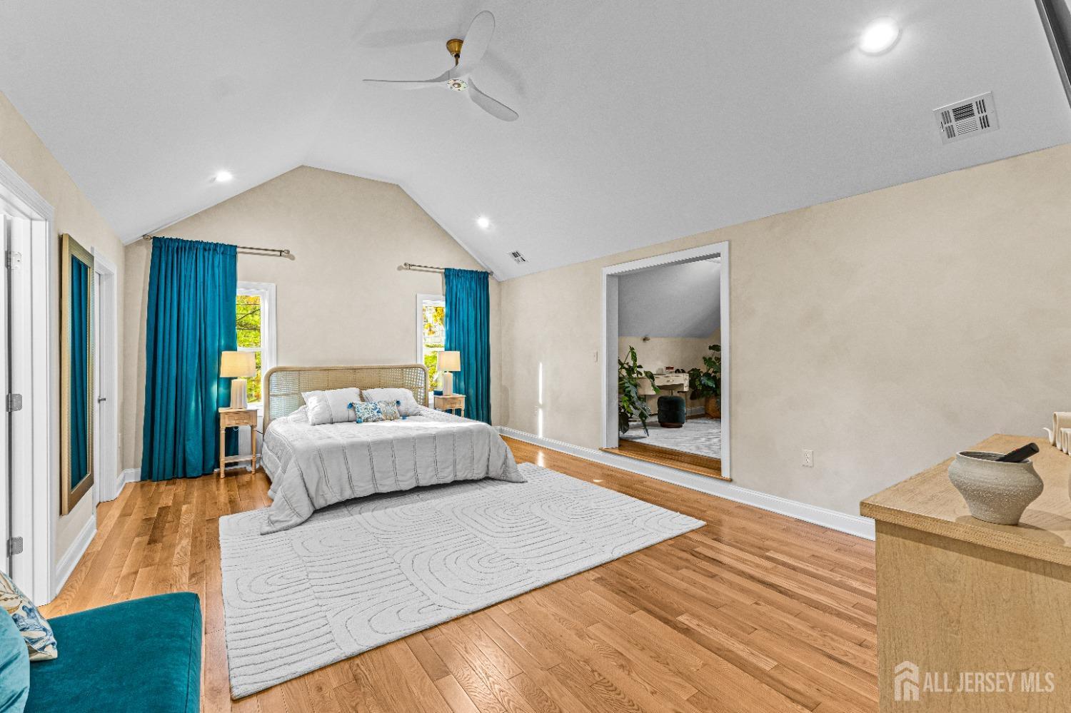 522 South Riverside Drive Neptune, NJ 07753 - Photo 38 of 68 Gallery Image 38