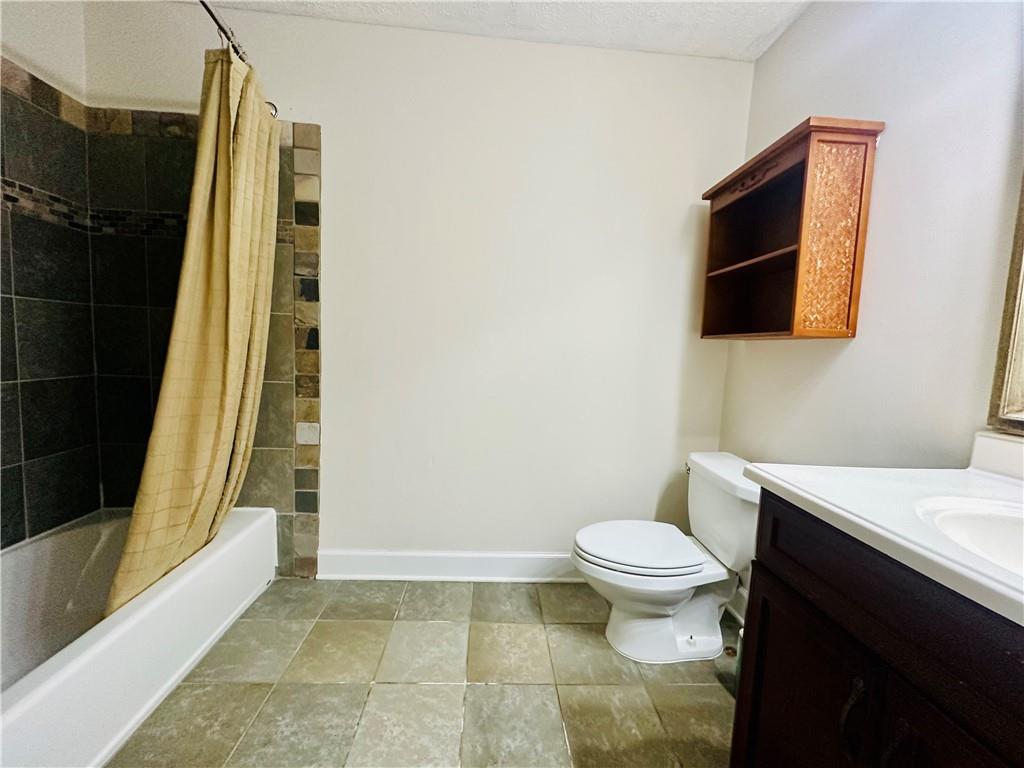 177 Old Rosser Road Stone Mountain, GA 30087 - Photo 11 of 26