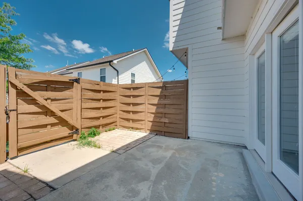 $2,750 | 1527 57th Avenue North, Nashville, TN 37209