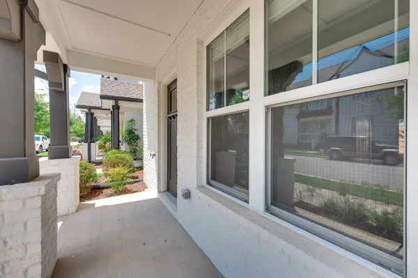 $2,750 | 1527 57th Avenue North, Nashville, TN 37209