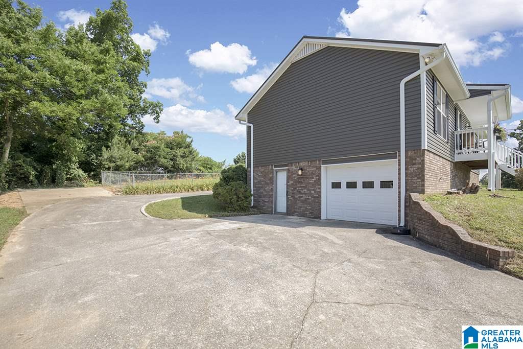 107 Pinehurst Road Trussville, AL 35173 - Photo 2 of 20