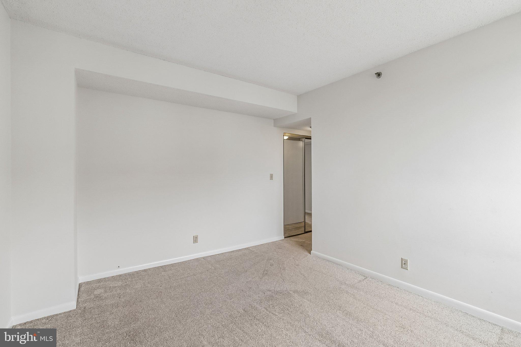 5505 Seminary Road, Unit 2015N Falls Church, VA 22041 - Photo 14 of 19