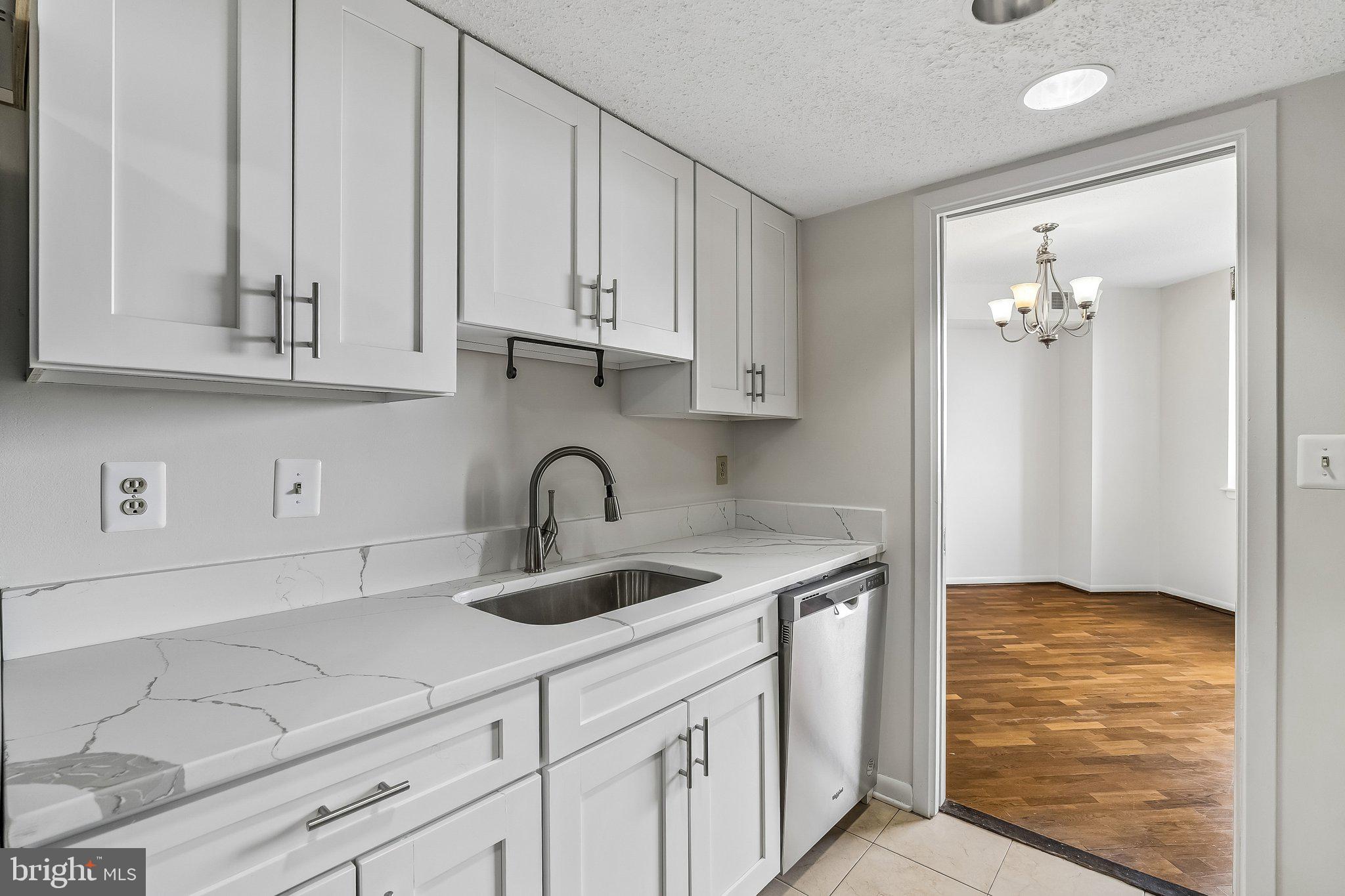 5505 Seminary Road, Unit 2015N Falls Church, VA 22041 - Photo 6 of 19 Remodeled Kitchen