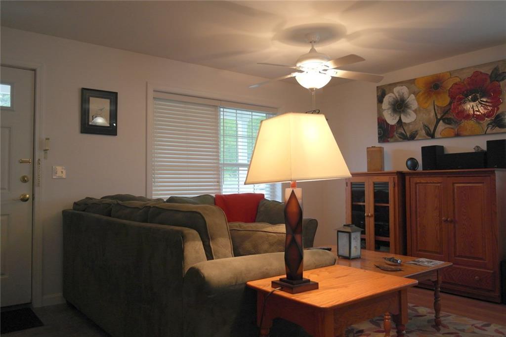 32 Village Circle Augusta, ME 04330 - Photo 11 of 33 Living Room!