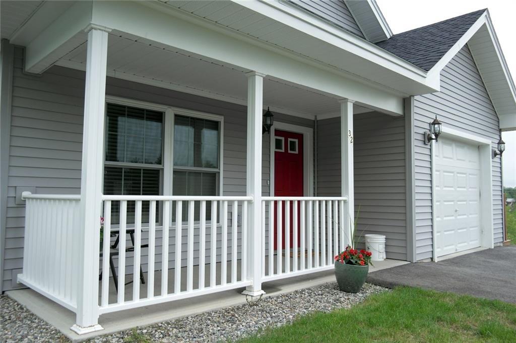 32 Village Circle Augusta, ME 04330 - Photo 3 of 33 Front Porch!