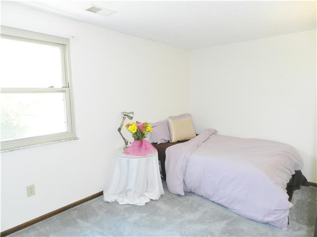 1656 Rushing Way Columbus, OH 43235 - Photo 16 of 25 Gallery Image 16
