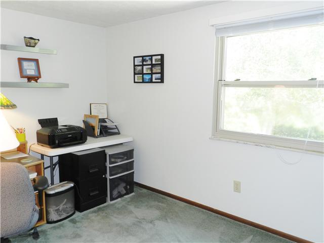 1656 Rushing Way Columbus, OH 43235 - Photo 17 of 25 Gallery Image 17