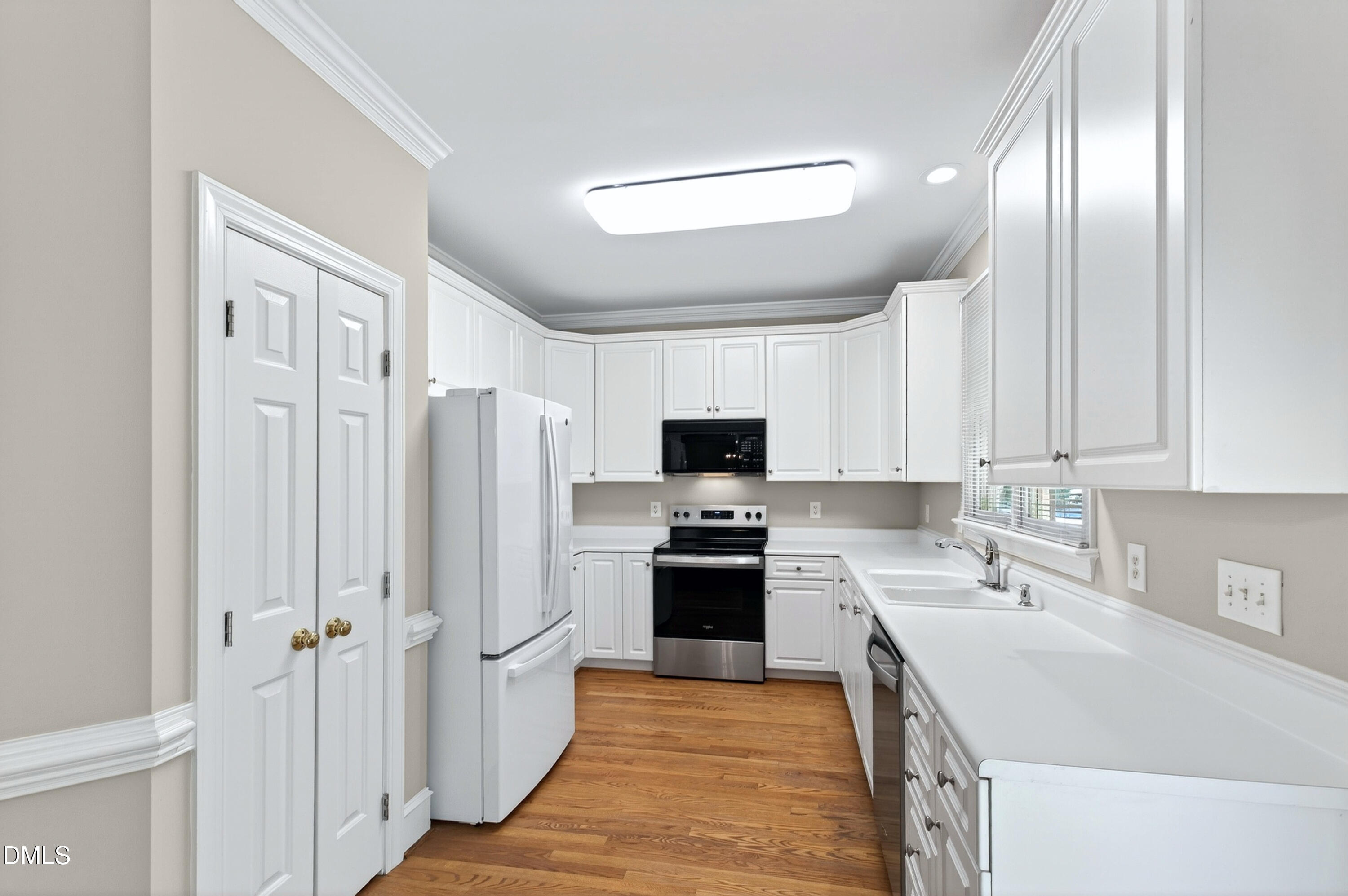913 Tanworth Drive Raleigh, NC 27615 - Photo 20 of 69