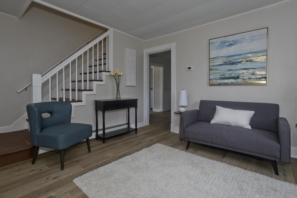 191 Laconia Street Springfield, MA 01129 - Photo 12 of 40