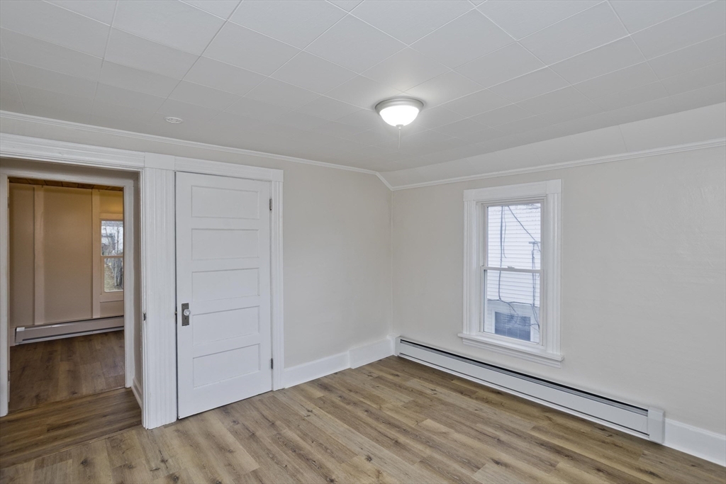 191 Laconia Street Springfield, MA 01129 - Photo 21 of 40