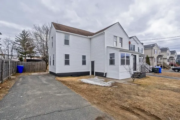 $290,000 | 191 Laconia Street, Springfield, MA 01129
