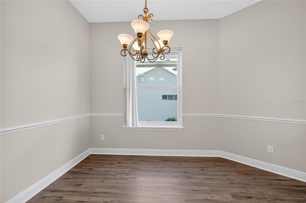 216 Lamonte Pointe Circle DeBary, FL 32713 - Photo 10 of 41