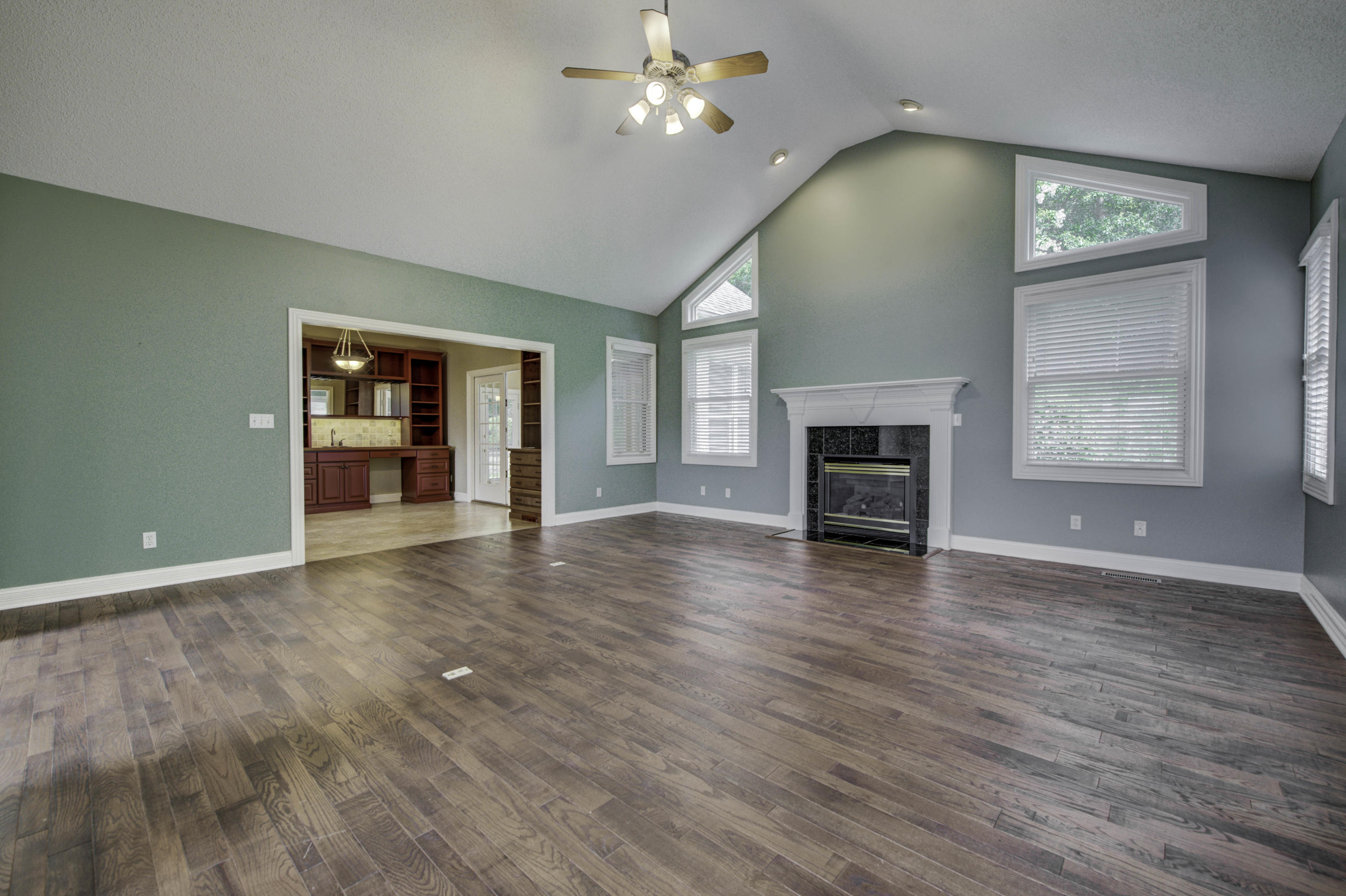 102 Dover Lane Oak Ridge, TN 37830 - Photo 8 of 34 4 (24)