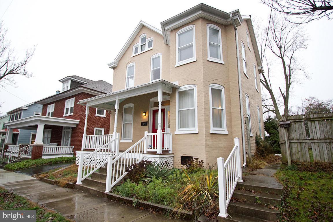 317 South Broad Street Lititz, PA 17543 - Photo 2 of 59 Gallery Image 2