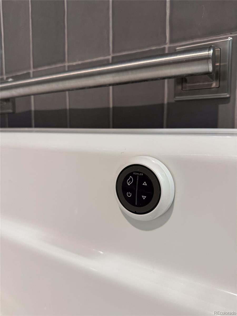 6364 South Grape Court Centennial, CO 80121 - Photo 20 of 47