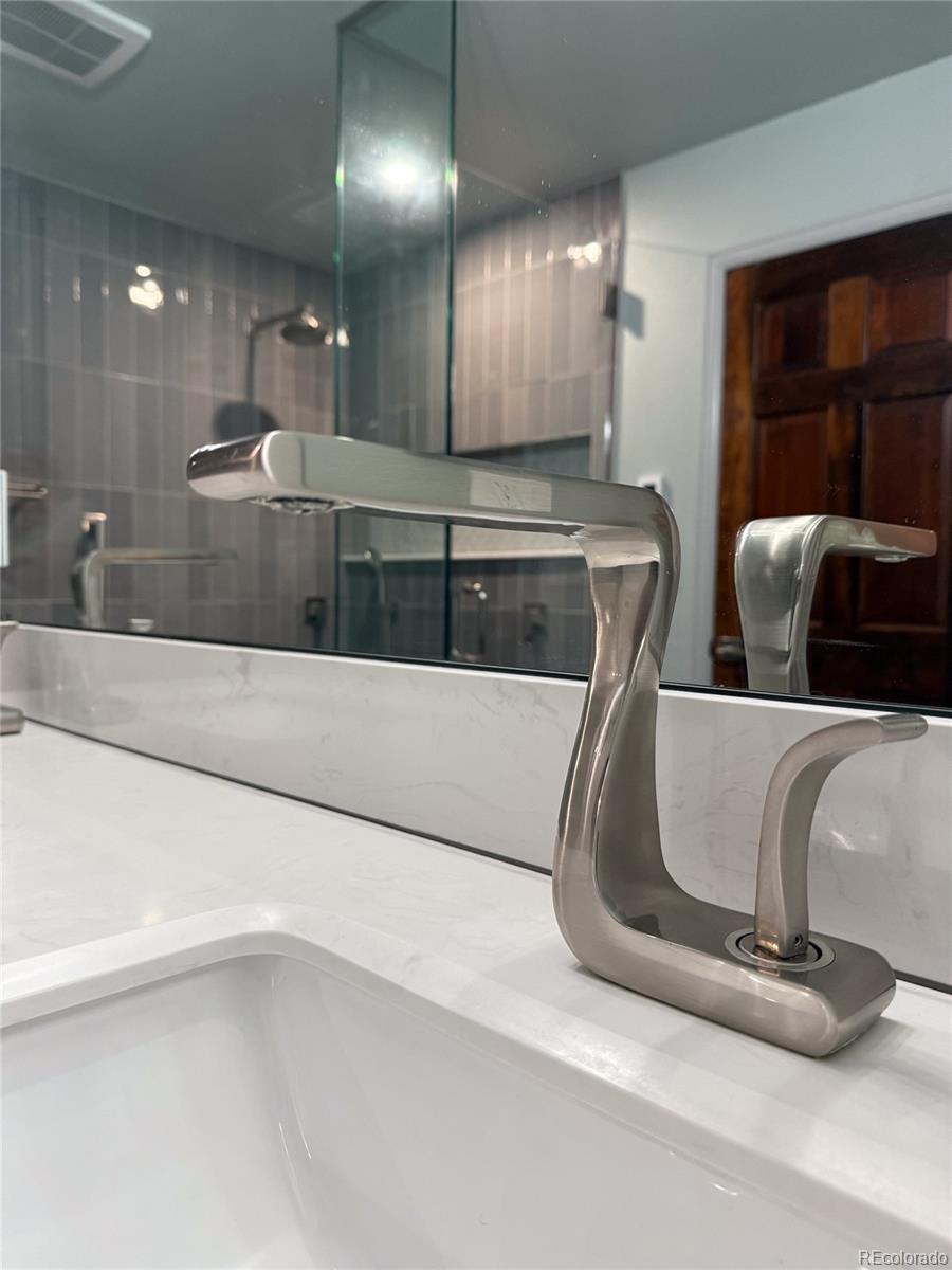 6364 South Grape Court Centennial, CO 80121 - Photo 25 of 47