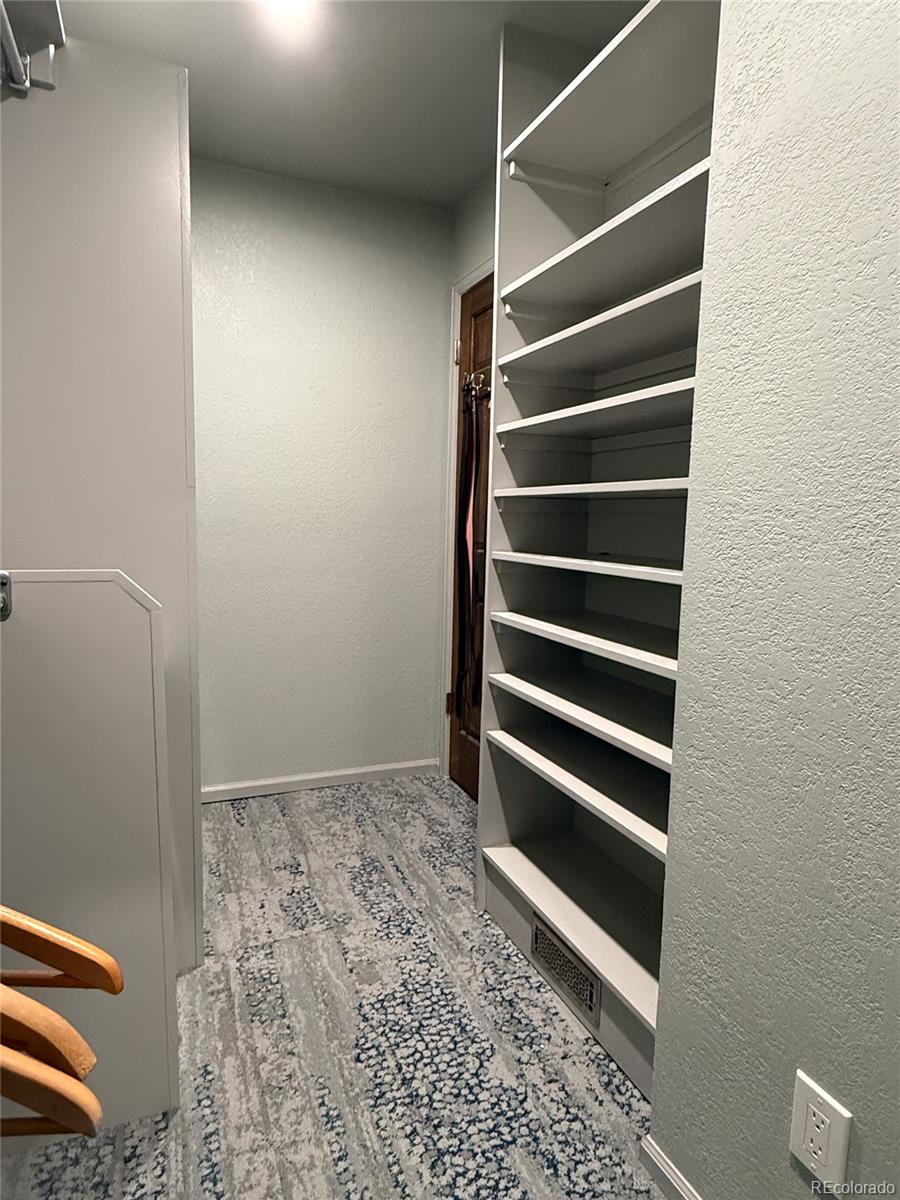 6364 South Grape Court Centennial, CO 80121 - Photo 34 of 47