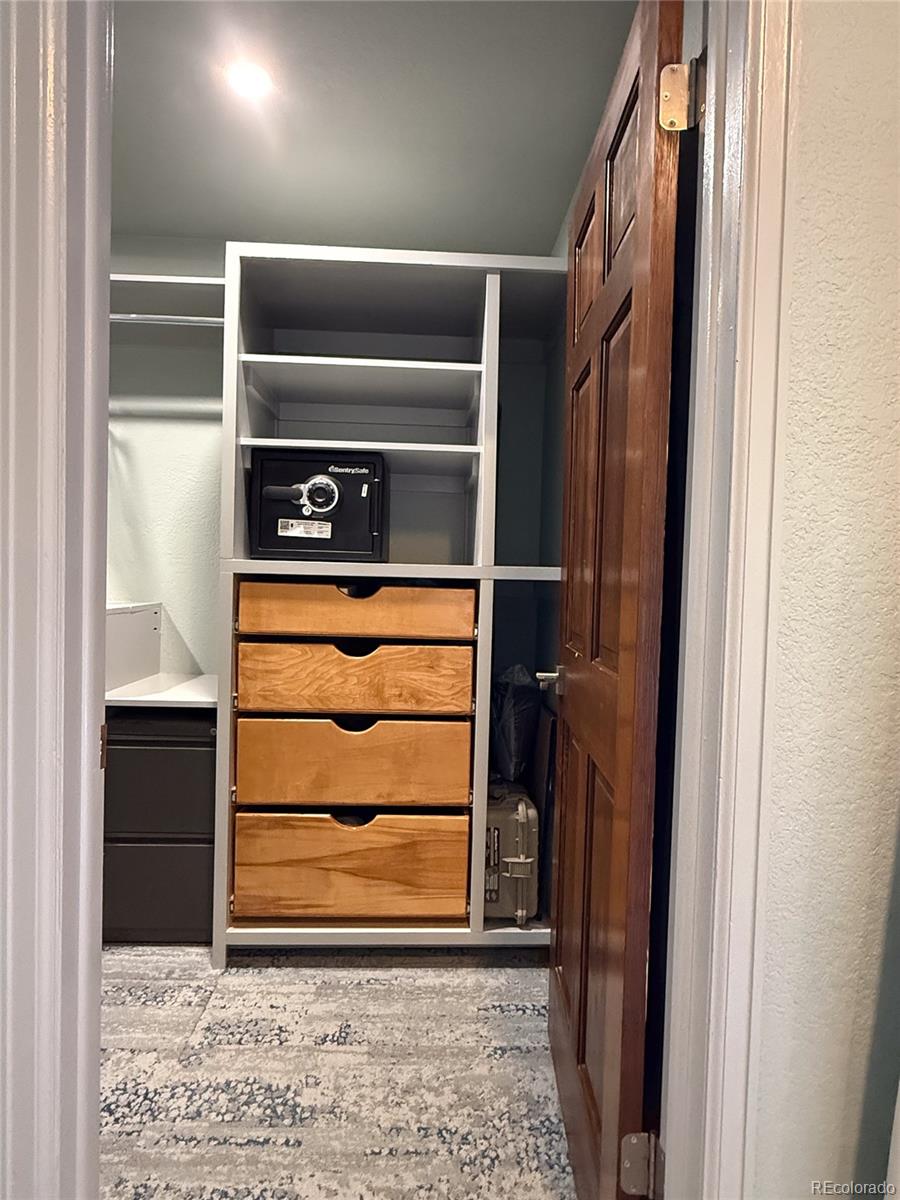 6364 South Grape Court Centennial, CO 80121 - Photo 35 of 47