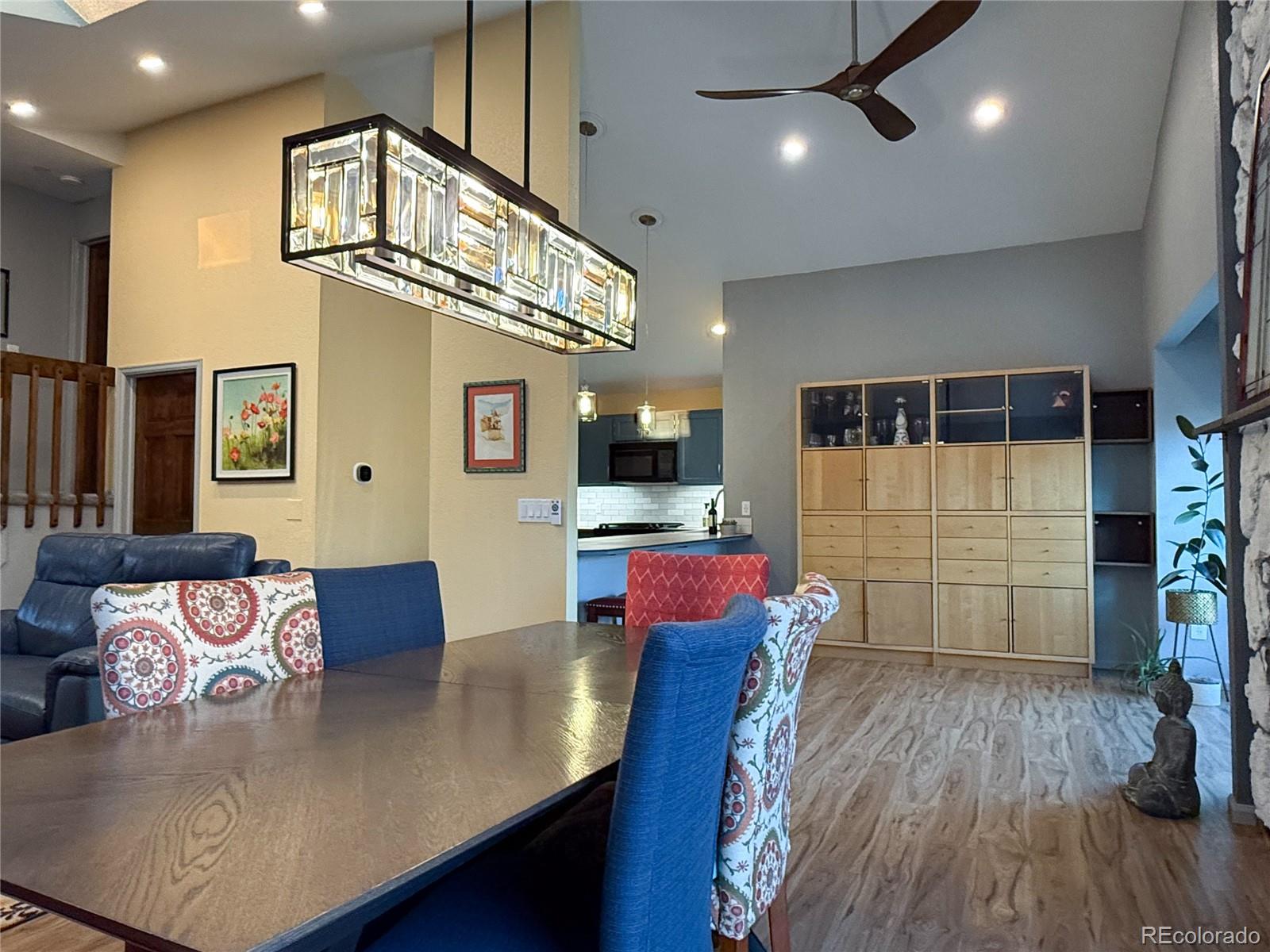 6364 South Grape Court Centennial, CO 80121 - Photo 5 of 47