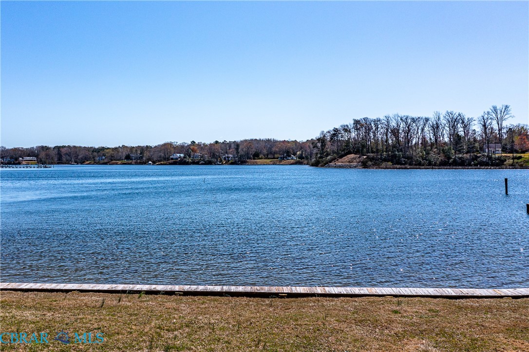 391 Steamboat Road Irvington, VA 22480 - Photo 4 of 46 Gallery Image 4
