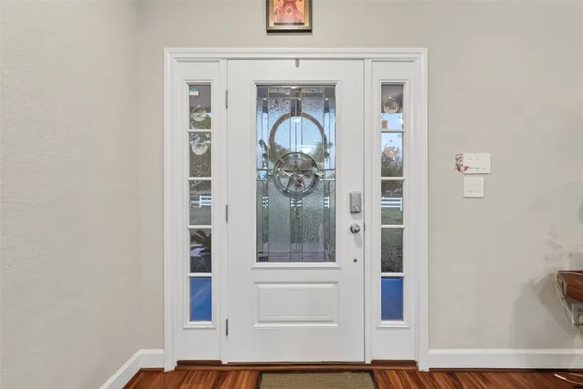 $899,000 | 6702 South Mallard Drive, Fulshear, TX 77441