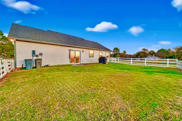 $899,000 | 6702 South Mallard Drive, Fulshear, TX 77441