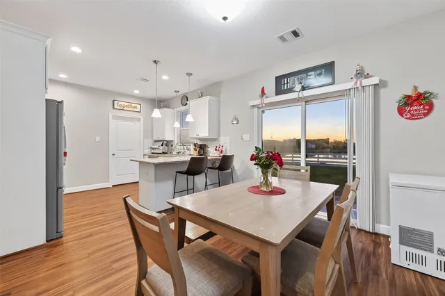 $899,000 | 6702 South Mallard Drive, Fulshear, TX 77441