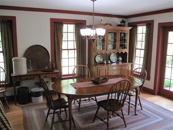 526 Florence Road Northampton, MA 01062 - Photo 11 of 23