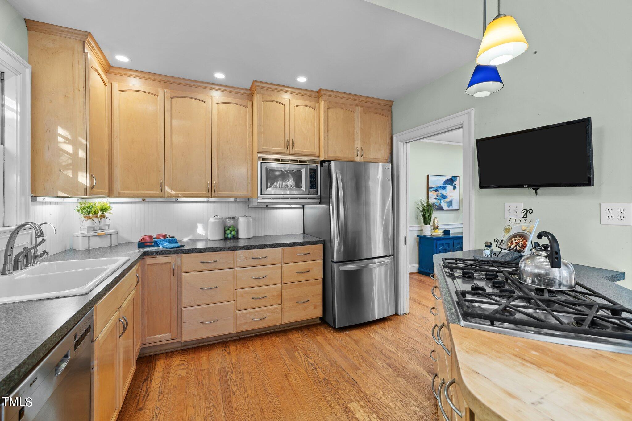 228 Furches Street Raleigh, NC 27607 - Photo 24 of 65 32-web-or-mls-5Z8A7100