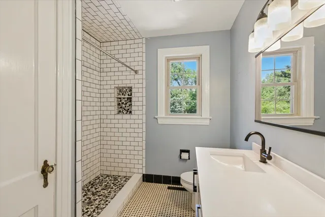 $450,000 | 516 East 7th Avenue, Tallahassee, FL 32303